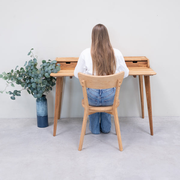 Mesa escritorio de madera maciza de roble Ana, 120 x 65 x 84,5 cm. | NordicStory