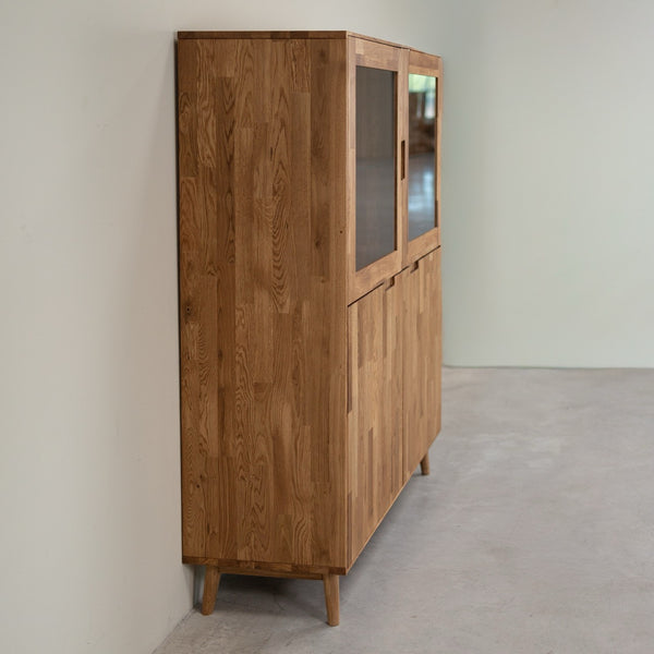 Escandi 3 solid oak display cabinet | NordicStory