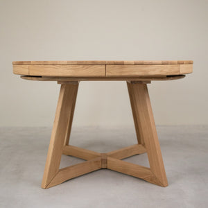 Valencia Extendable Solid Oak Dining Table | NordicStory