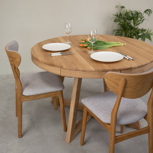 Valencia Extendable Solid Oak Dining Table | NordicStory