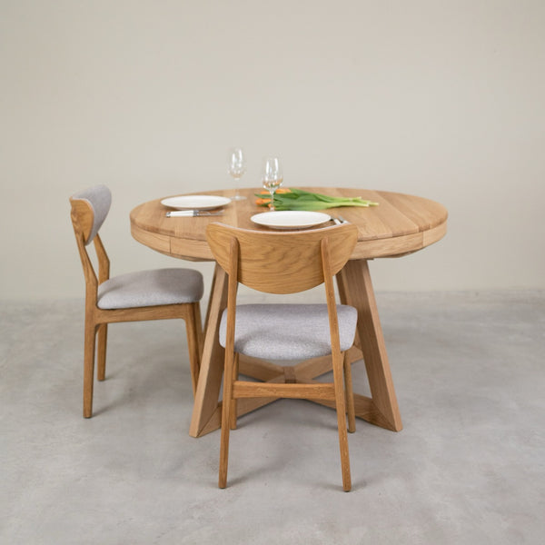 Valencia Extendable Solid Oak Dining Table | NordicStory