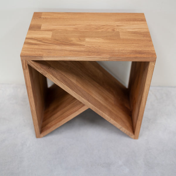 Mesa auxiliar, mesita de noche de madera maciza de roble Denmark
