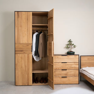 Runa solid oak 2-door wardrobe | NordicStory