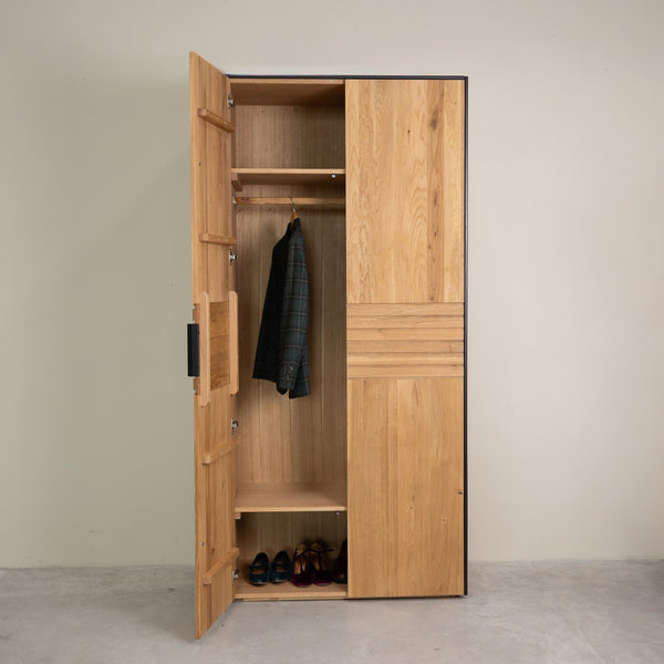 Runa solid oak 2-door wardrobe | NordicStory