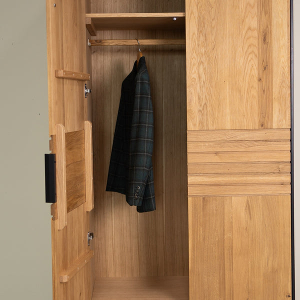 Runa solid oak 2-door wardrobe | NordicStory