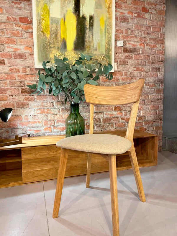 Pack de 2 o 4 Sillas de Comedor de Madera Maciza de Roble Diana Beige | NordicStory