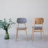 Pack de 2 o 4 Sillas de Comedor Varde, Estructura de Madera Maciza de Roble, Tapizado | NordicStory