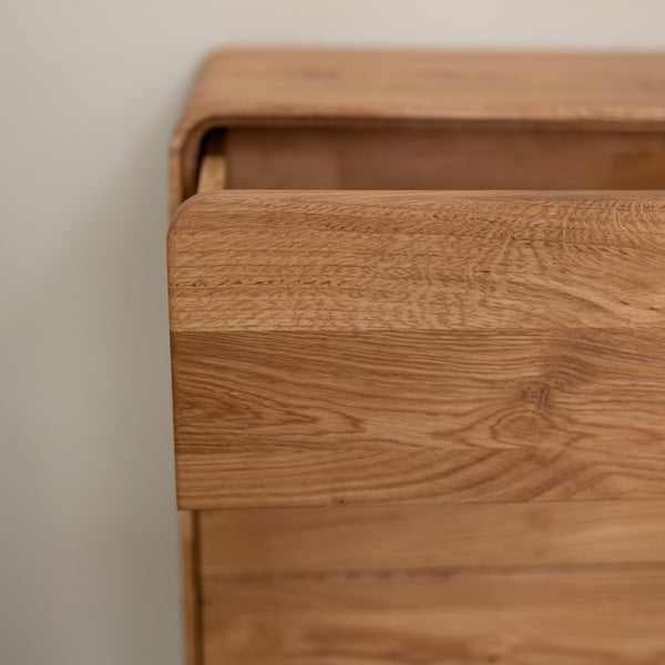 Comò in legno massello di rovere Geneva 3 | NordicStory