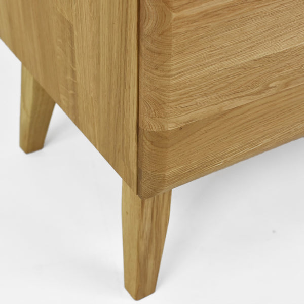 Kommode aus massiver Eiche „Milan“ | NordicStory