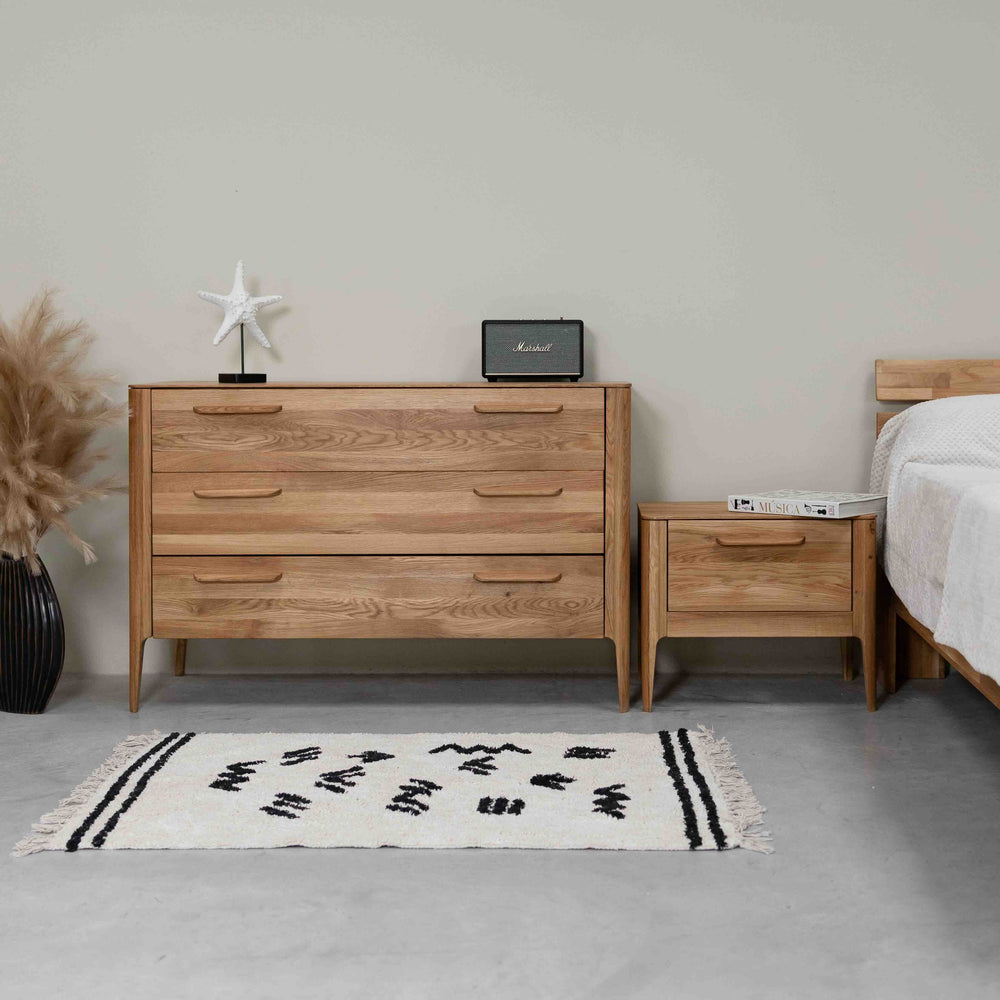 Aparador Cómoda de madera maciza de roble Atlanta, 120 x 46,8 x 78,6 cm. | NordicStory