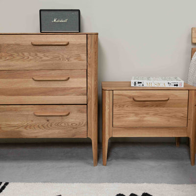 Aparador Cómoda de madera maciza de roble Atlanta, 120 x 46,8 x 78,6 cm. | NordicStory