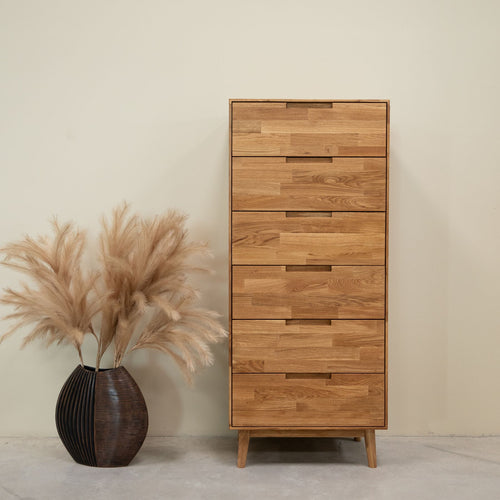 Cómoda alta de madera maciza de roble Escandi 6 NordicStory RobleStore