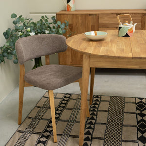 Pack de 2 o 4 Sillas de Comedor de Madera Maciza de Roble Claus, tapizado Gris o Marron | VESKOR