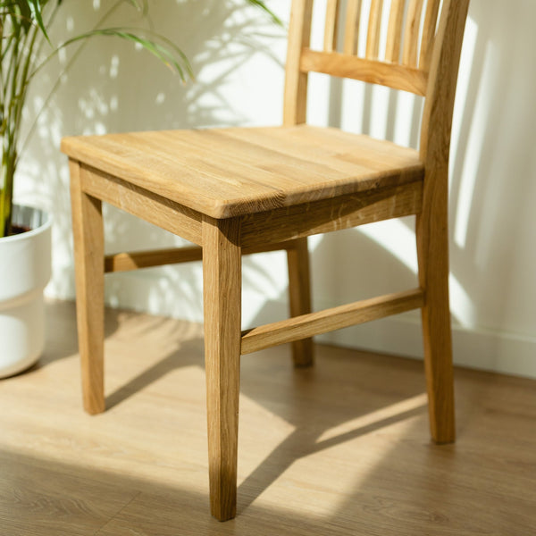 Pack de 2 o 4 Sillas de Comedor de Madera Maciza de Roble Provance | VESKOR