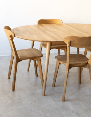 Pack de 2 o 4 Sillas de Comedor de Madera Maciza de Roble Isku | NordicStory