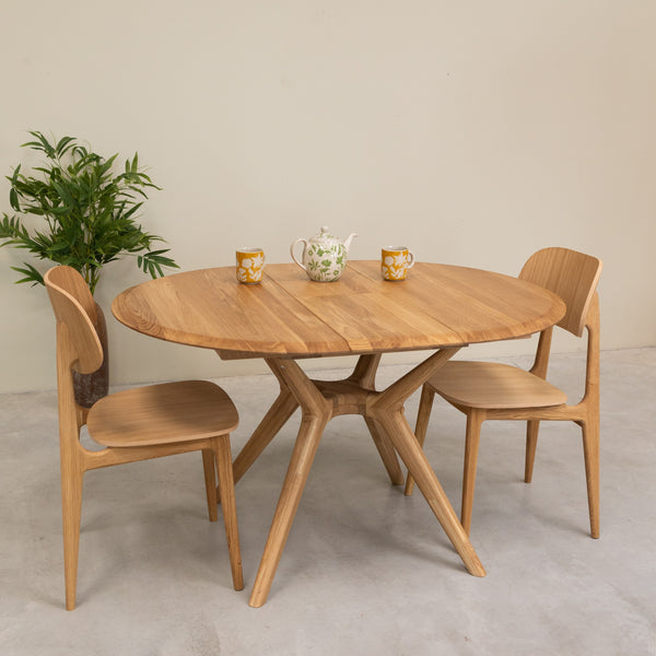 Mesa de comedor redonda y extensible de madera maciza roble Carmen | NordicStory