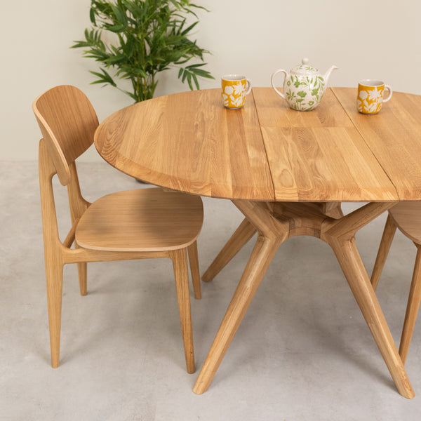 Mesa de comedor redonda y extensible de madera maciza roble Carmen | NordicStory
