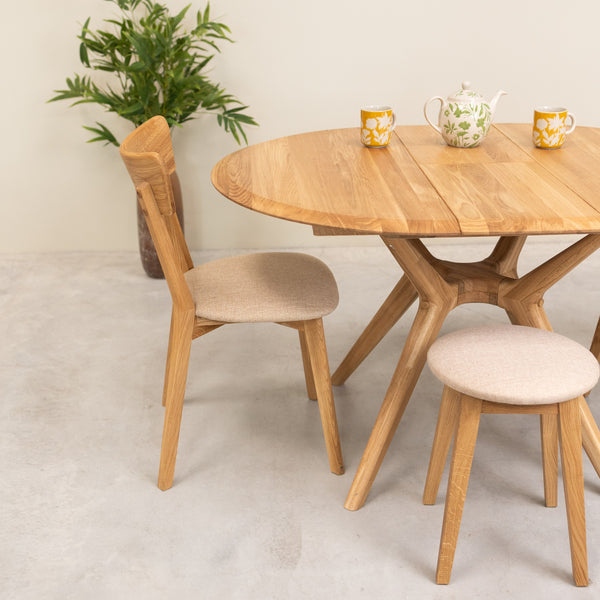 Mesa de comedor redonda y extensible de madera maciza roble Carmen | NordicStory