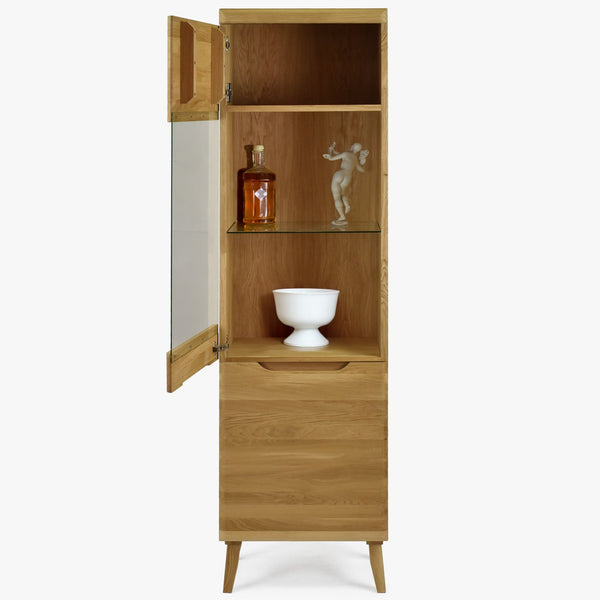 Vitrinenschrank aus massiver Eiche „Milan 1“ | NordicStory