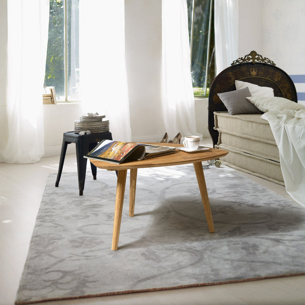 Mesas apilables de centro de madera maciza de roble Escandi 2, 70 x 50 x 36 cm. / 73.8 x 70 x 45 cm. / 90 x 60 x 46 cm. | NordicStory