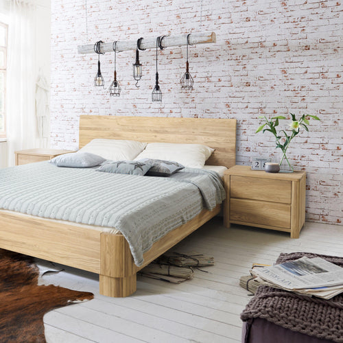 Mesa de noche de madera maciza de roble Elsa, 56,5 x 44 x 47 cm. | NordicStory