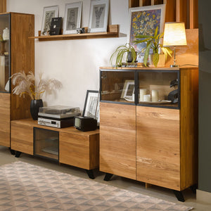 NordicStory Comoda Aparador de madera maciza roble con patas de metal negro Moritz