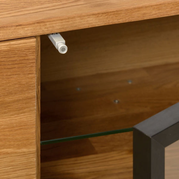 NordicStory Mueble de TV de madera maciza roble con patas de metal color negro Moritz