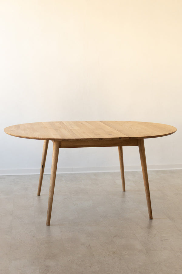 NordicStory Mesa extensible de comedor de madera maciza de roble Escandi 4 120-155 x 120 x 75 cm.