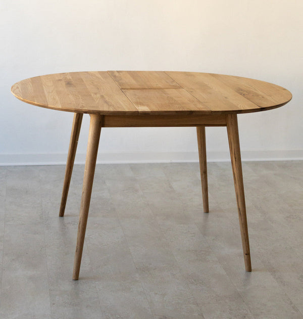NordicStory Mesa de comedor redonda y extensible de madera maciza de roble Escandi 3 100-130 x 100 x 75 cm.  Media 1 of 20