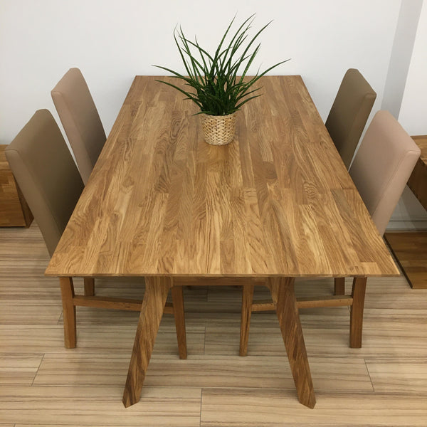 Mesa de comedor de madera maciza de roble Harold, 170 x 90 x 75 cm. | NordicStory