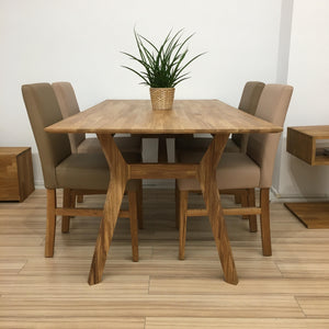 Mesa de comedor de madera maciza de roble Harold, 170 x 90 x 75 cm. | NordicStory