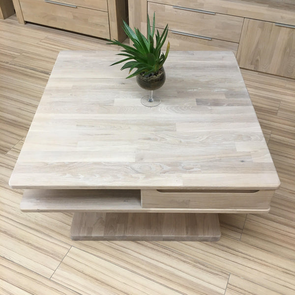 Mesa de centro de madera maciza de roble Kvadro, 85 x 85 x 50 cm. | NordicStory
